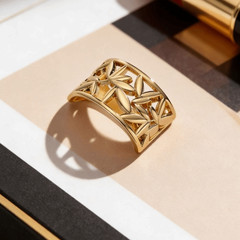Arc Shape Hollow Design Scarf Clips Zinc Alloy Scarves Brooches Handkerchiefs