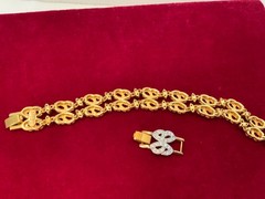 RARE CAMROSE KROSS JBK Jacqueline Kennedy Celtic Scroll Faux Kunzite Bracelet