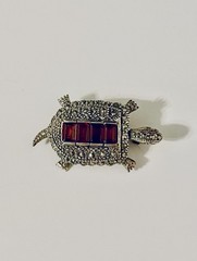 Vintage Signed Sterling Silver 925 TURTLE Red Stones Brooch Pin Fine Jewelry