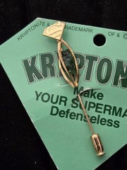 Vintage KRYPTONITE Brooch Stickpin MAKE YOUR SUPERMAN DEFENSELESS DC Comics NEW