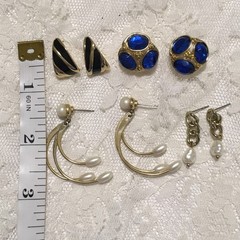 Vintage Earrings Lot Gold Tone Pierced 8s0 90s other Mix Enamel Blue Faux Pearls