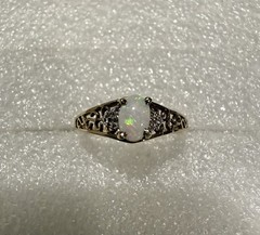 Vintage T&C 10k Gold Opal Ring Size 6.75
