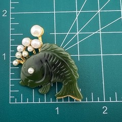 Vintage Swoboda Brooch Pin Jade Carved Fish Faux Pearl Bubble Gold Tone Estate