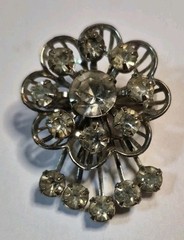 Vintage 1950s Clear Rhinestone Starburst Waterfall Wreath Brooch Pin Bridal