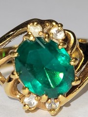 Vintage 14KGE Plate Imitation Emerald Solitaire Clear Stone Accents Fashion Ring