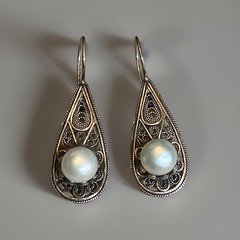 44. Vintage DGS 925 Sterling Pearl Filigree Teardrop Hook Earrings 40mm, 6.4g