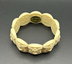 Vintage Avon Signed Ivory Plastic Jewelry Set Bracelet & Earrings Made in Japan
