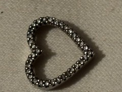 10K White Gold With 1/2 Carat Crushed Diamonds Heart Pendant