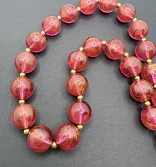 Vintage Joan Rivers Marbled Pinkish Gold Swirl Acrylic Lucite Bead Necklace 21″