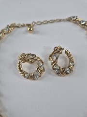 Vintage Crown Trifari Rhinestone Necklace Bracelet Earrings Full Set Original