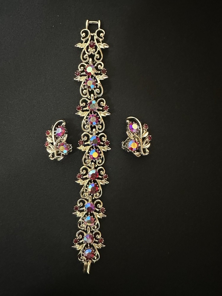Vintage Gold Coro Red Aura Borealis Bracelet And Clip On Earring Set.