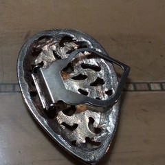 Vintage Silver Tone Teardrop Filigree Metal Scarf Clip Unisex Adults