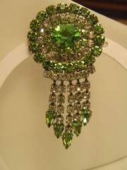 Beautiful Czech Jewelry Brooch Czechoslovakia Vintage Jablonex 282