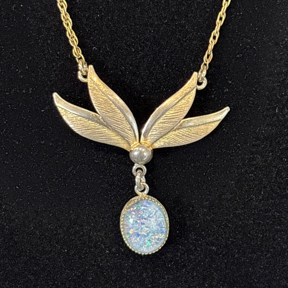 Delicate 1/20 12KGF Opal Pendant 16”Necklace Flower Leaf Design Vintage Marked