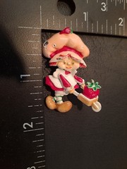 Vintage Strawberry Shortcake Brooch American Greetings 1981 Strawberry Shortcake