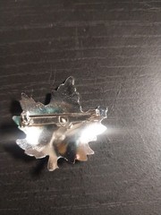 Silver-tone Leaf Brooch Pin