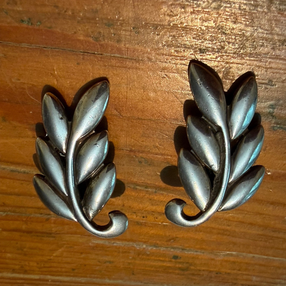 Vintage Mid-Century Danecraft Leaves Fronds Sterling Silver Earrings Signed