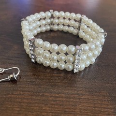 Vintage Women’s Faux Pearl Bracelet Earring Jewelry Set Rhinestone Wedding Boho