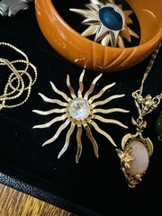 VTG Lot Of 23 Old Costume Jewelry Pieces Bakelite Antique Wearable Stones Rings