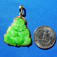 EARTH MINED Green JADE Laughing Budai Pu Tai Vintage Pendant 18K GOLD Good Luck