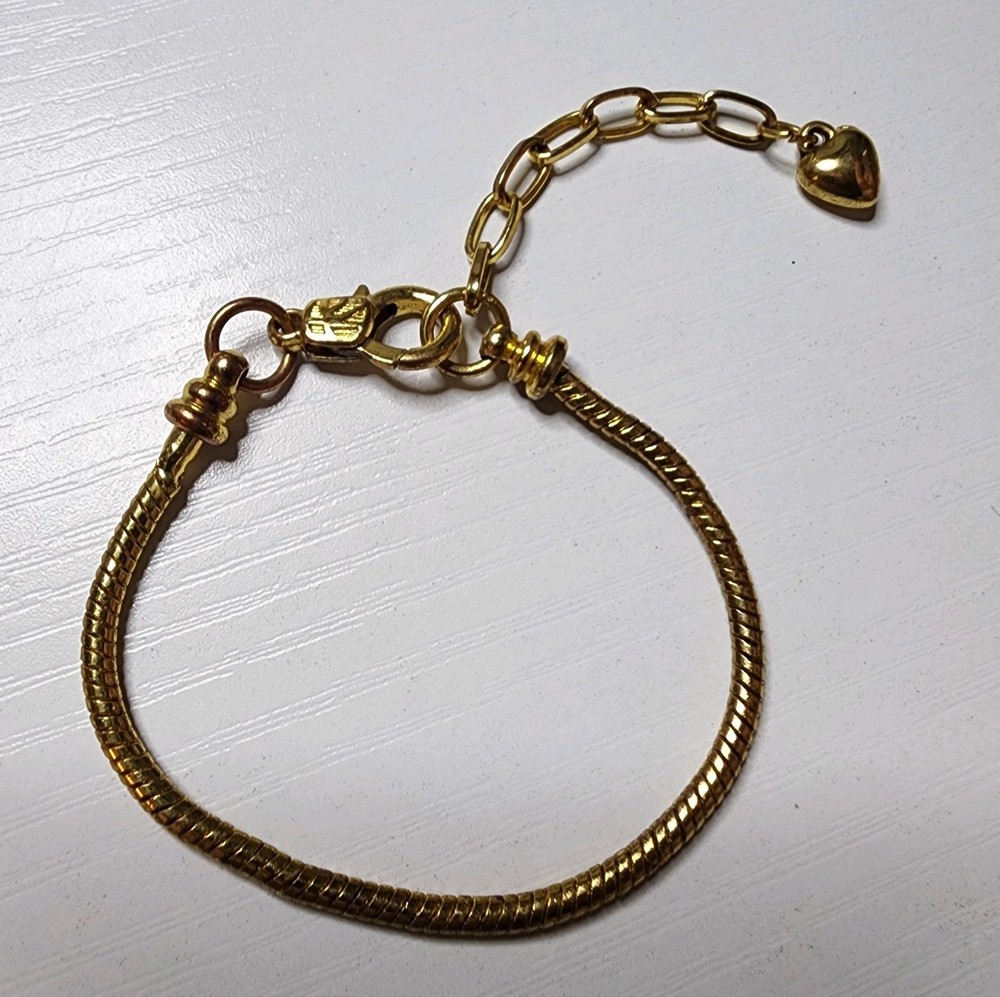 Vintage Gold Toned Snake Chain Bracelet Heart Charm Adjustable 6 to 8 Inches