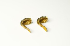 Vintage Christian Dior Gold Tone Modernist Curved Clip-on Earrings