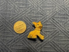 Vintage Goldtone Metal Chihuahua Dog w. Rhinestone Collar and Dog Tag Pin Brooch