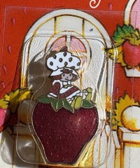 Vintage 1982 Strawberry Shortcake Enamel Pin New In Original Packaging
