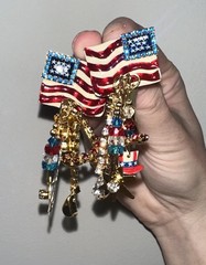 Lunch At Ritz USA, 4th of July Gold Tone Earrings- 4th of July, Vintage and RARE