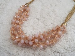 Goldtone Pink Glass Bead String Scoop Necklace (A25)