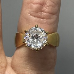 Vintage Gold Plated Cubic Zirconia’s In Stunning Bold Design Ring sz 7