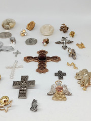Vintage Religous Pendants, Lapel, Brooch+ Mixed Lot, 70pcs, FREE SHIP! Lot# 472