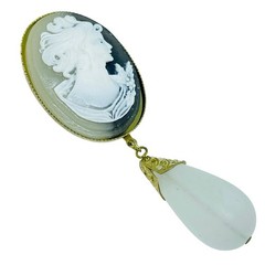 Vintage gold tone resin cameo dangle designer brooch