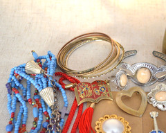 Vintage Jewelry Lot 1 Lb Mixed Wearable Craft Resale Beaded Necklaces Bracelets