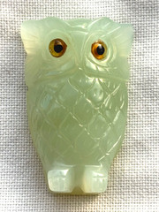 Vintage Rare Original Jade Nephrite Owl Figurine