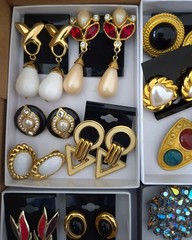 Huge Vintage Jewelry Lot 165 Gold and Silvertone Givenchy Trifari Juliana