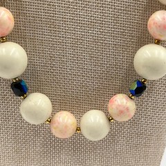 Vintage Pink Splatter Cream Beaded Necklace Aurora Borealis Crystal Accent 24″