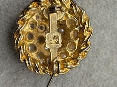 Estate Vintage Brooch Gold-Tone Faux Pearls & Textured Twist Button Trendy Style