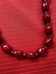 VTG Necklace L:20″ (50 cm) W:0.5″ (12mm) Red Wine Oval Plastic Spring Ring Clasp
