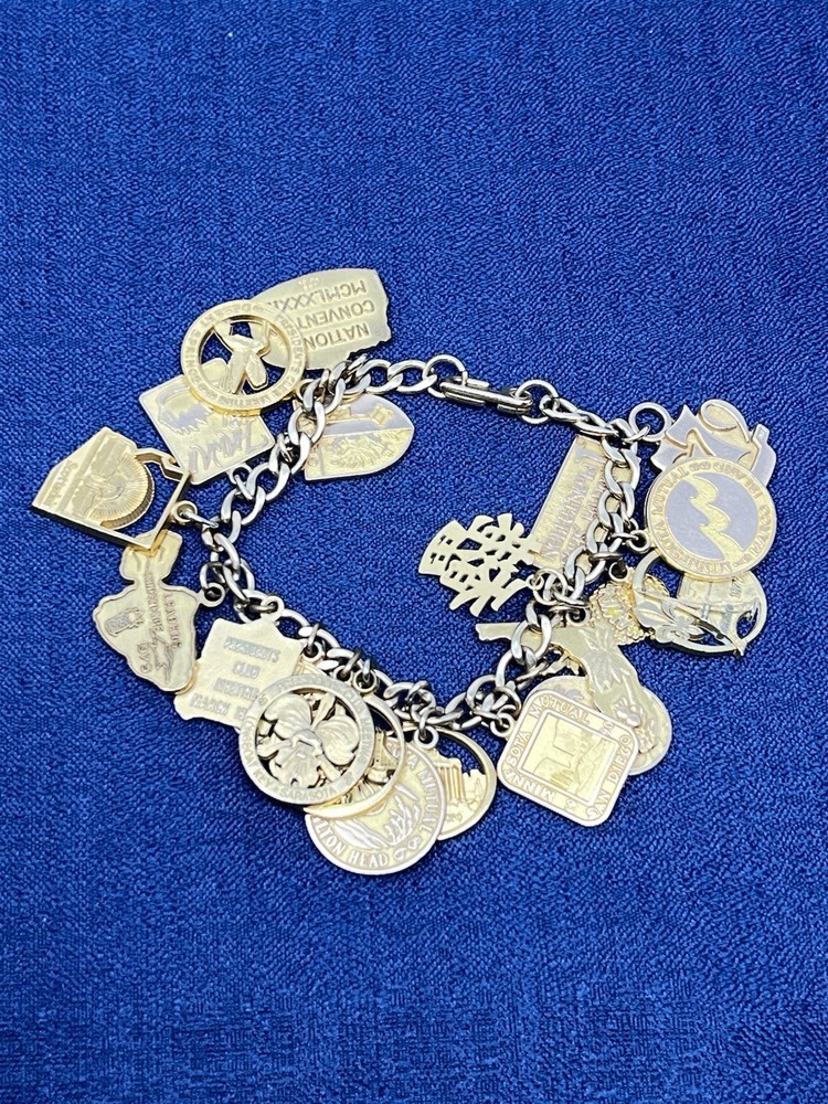 Vintage Signed Jostens 21 Charm 7” Bracelet 1/10 10k GF ANJU 585 ROME US SELLER