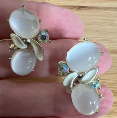 Moonglow and Rhinestones – Lisner – screwback ear rings- signed