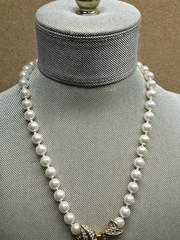 Vintage Swarovski Jeweler’s Collection Stunning Pearl & Crystal Drop Necklace