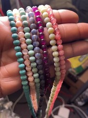 Vtg Beautiful Layers & Assorted Beads Necklace Great For Any Occasion One Left!