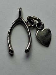 Vintage Wells Small Sterling Silver .925 “Good Luck” Wishbone Charm Pendant