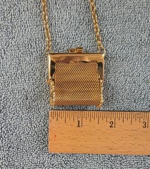 Vintage Gold Tone Necklace Oval Link Mesh Mini Purse Coin Pouch 28″