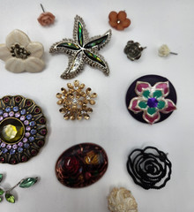 Flower Craft Jewelry Pieces Junk Drawer 30 Different Pieces
