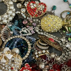 Junk Jewelry Crafting Lot Blingy Sparkling Rhinestones Junk Drawer 1lb