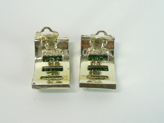 Charel Vintage Estate Thermoset Clip On Earrings in Silver Tone USA Seller