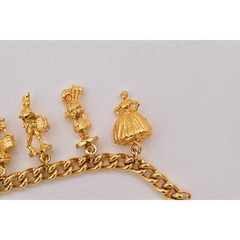 Vintage 12 Days of Christmas Charm Bracelet Gold Tone Chain Holiday 1980s BinD