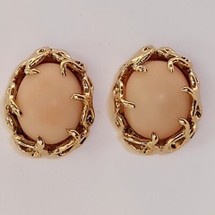 Vintage 14k Coral Stud Earrings. 1/2″x5/8″/ Weight 6.4 Grams. 10x 12 mm Coral.
